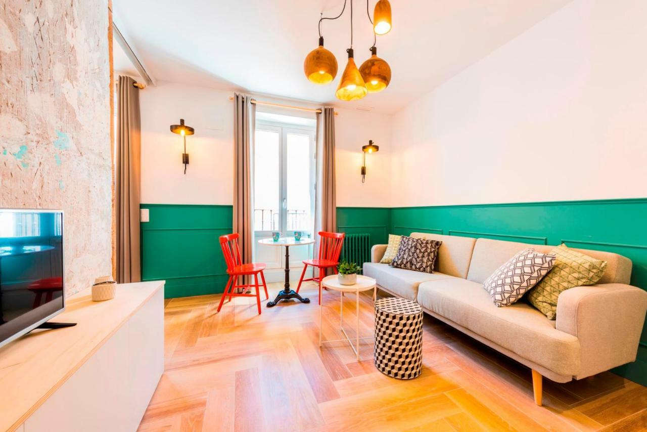 Be Mate Gran Via Suites Madrid Luaran gambar
